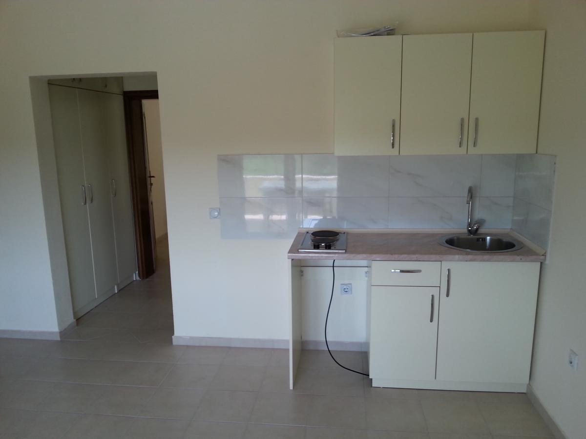 Korac Apartments Улцин Екстериор снимка