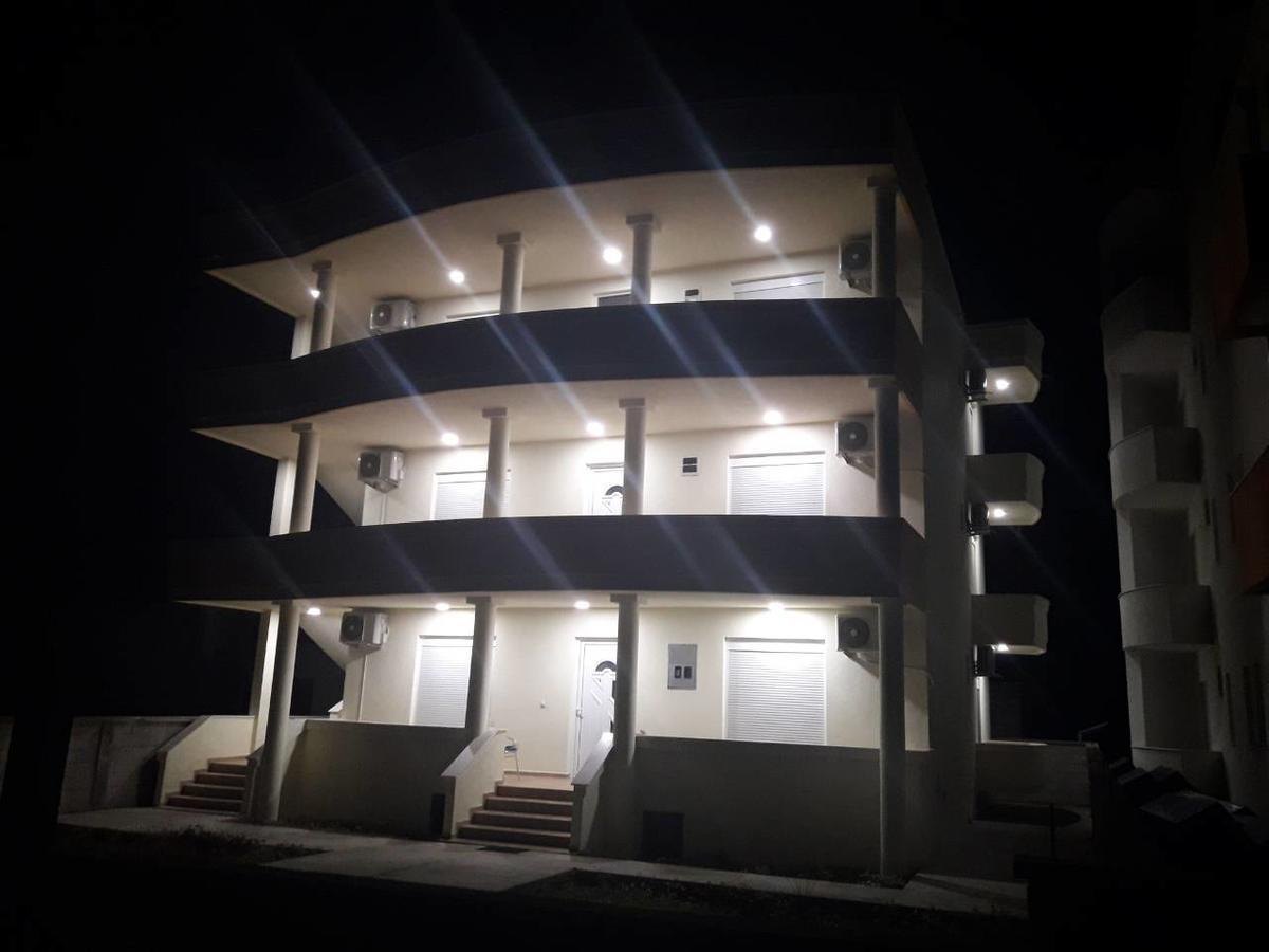 Korac Apartments Улцин Екстериор снимка