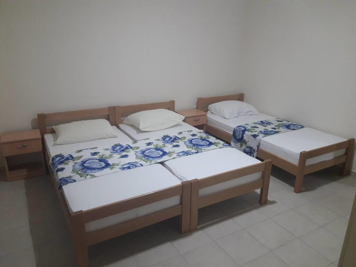 Korac Apartments Улцин Екстериор снимка