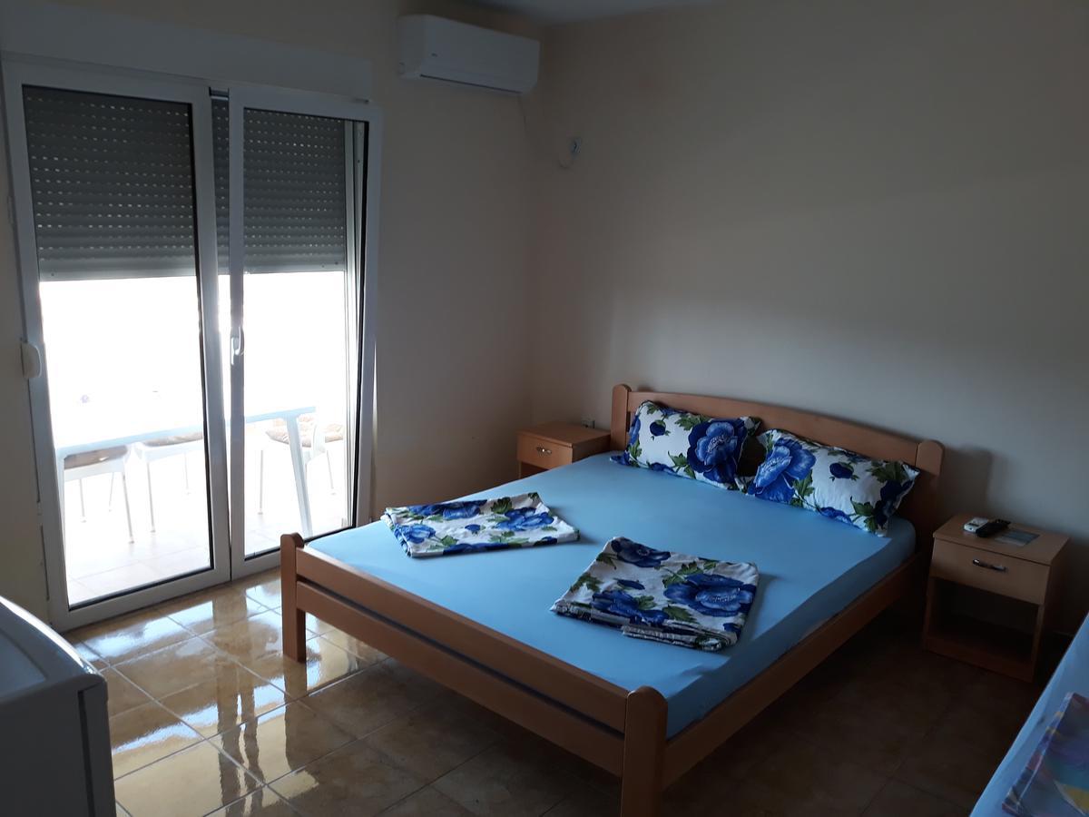 Korac Apartments Улцин Екстериор снимка